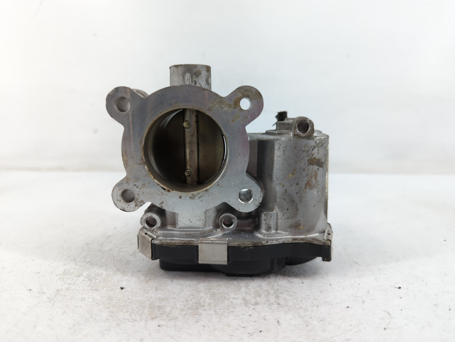 2018-2022 Chevrolet Equinox Throttle Body P/N:12671379AA Fits Fits 2016 2017 2018 2019 2020 2021 2022 OEM Used Auto Parts - 