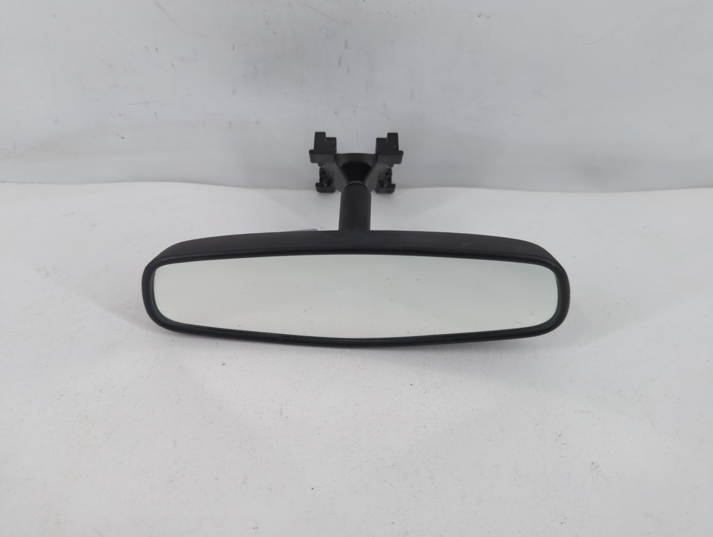 2018-2022 Chevrolet Equinox Interior Rear View Mirror Replacement OEM P/N:IE11026150 Fits OEM Used Auto Parts - Oemusedautop