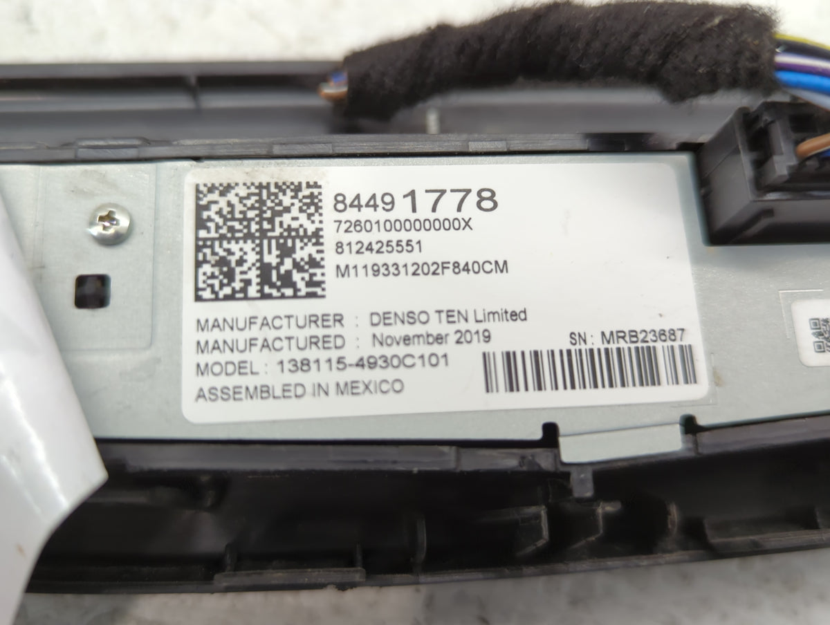 2019-2022 Chevrolet Equinox Am Fm Cd Player Radio Receiver 748310 - Oemusedautoparts1.com