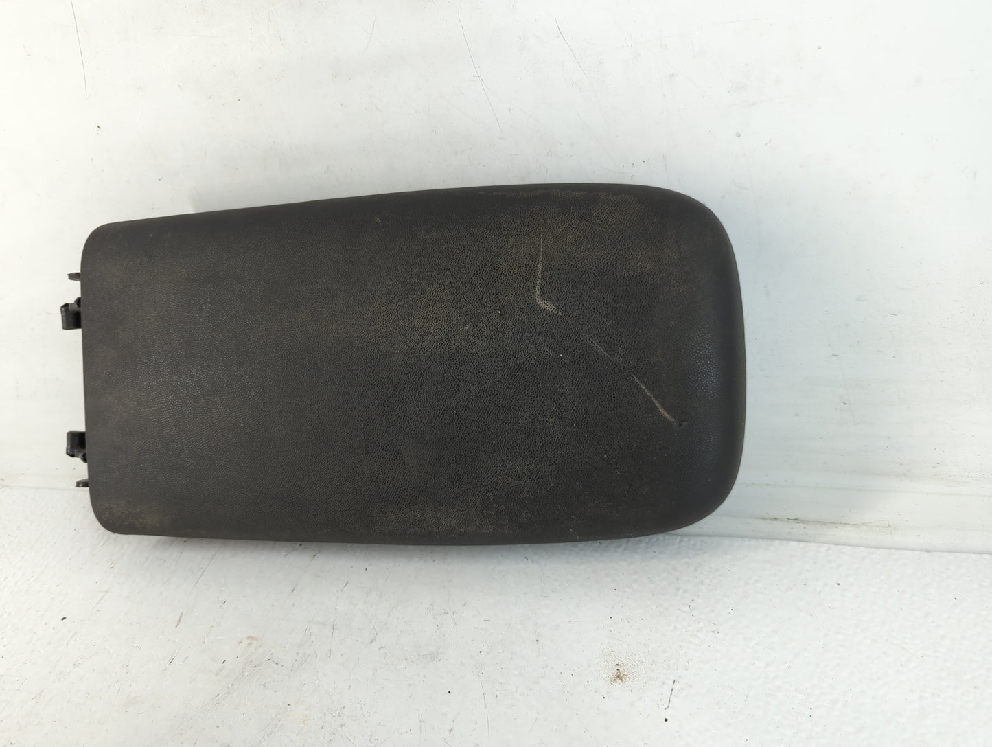 2020 Chevrolet Equinox Center Console Armrest Cover Lid Fits OEM Used Auto Parts - Oemusedautoparts1.com