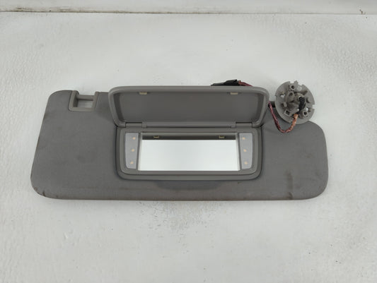 2020-2022 Chevrolet Equinox Sun Visor Shade Replacement Passenger Right Mirror Fits Fits 2020 2021 2022 OEM Used Auto Parts 