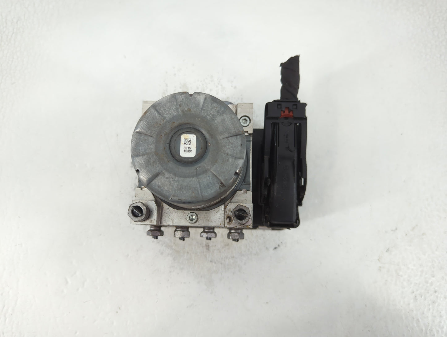 2020-2022 Chevrolet Equinox ABS Pump Control Module Replacement P/N:84715330 Fits Fits 2020 2021 2022 OEM Used Auto Parts - 