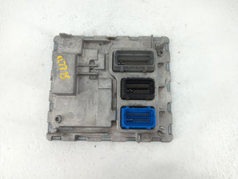 compare product 2020-2022 Chevrolet Equinox PCM Engine Control Computer ECU ECM PCU OEM P/N:12702989 Fits Fits 2020 2021 2022 OEM Used Auto Parts