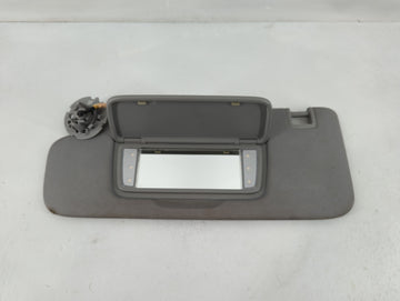 2020-2022 Chevrolet Equinox Sun Visor Shade Replacement Driver Left Mirror Fits Fits 2020 2021 2022 OEM Used Auto Parts - Oe