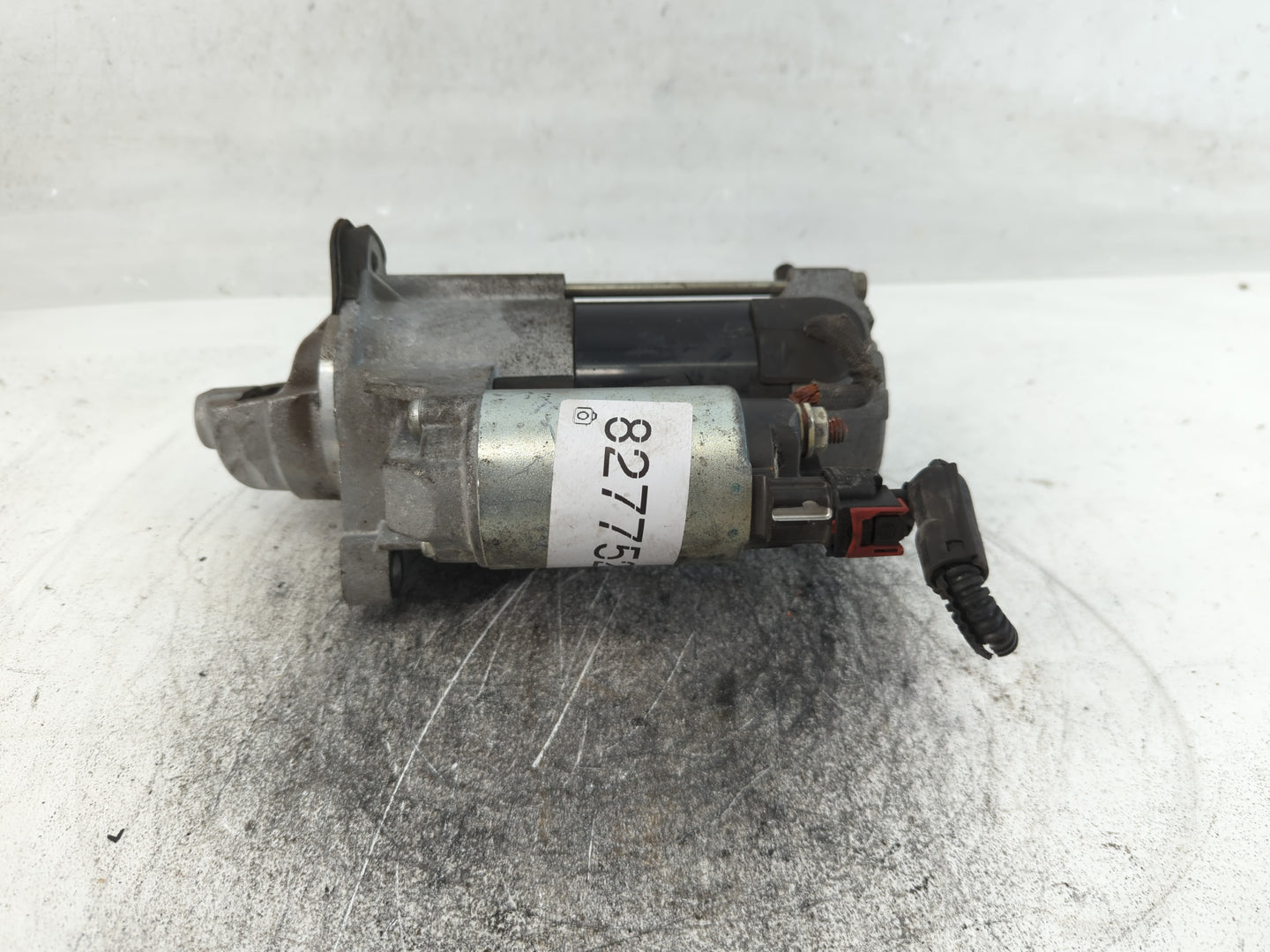 2018-2022 Chevrolet Equinox Car Starter Motor Solenoid OEM P/N:12690481 Fits Fits 2017 2018 2019 2020 2021 2022 OEM Used Aut