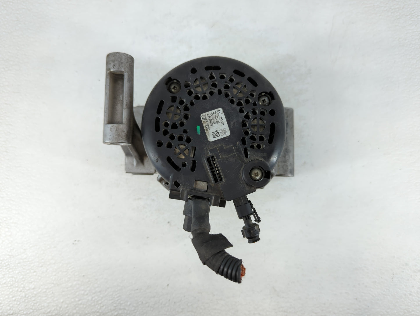 2018-2022 Chevrolet Equinox Alternator Replacement Generator Charging Assembly Engine OEM P/N:0 123 312 191 13535009 Fits OE