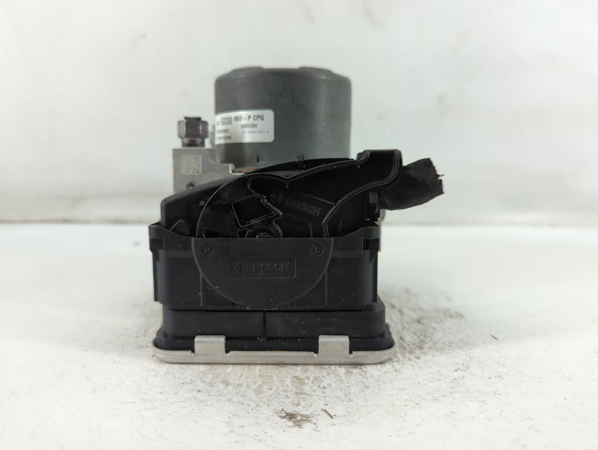 2020 Chevrolet Equinox Anti-Lock Brake ABS Pump Module Actuator OEM P/N:84715330 846556976 Fits Fits 2021 OEM Used Auto Part