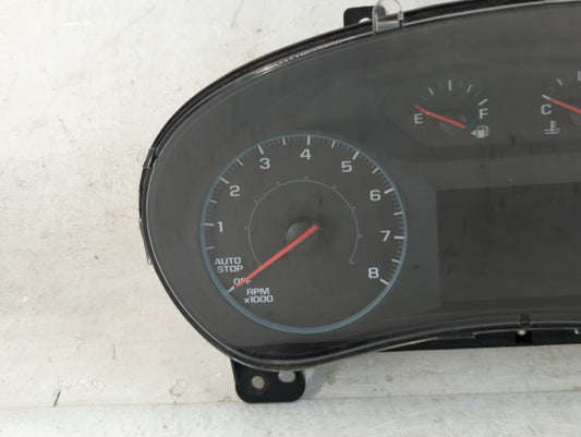 2019-2022 Chevrolet Equinox Instrument Cluster Speedometer Gauges P/N:84625643 Fits Fits 2019 2020 2021 2022 OEM Used Auto Parts