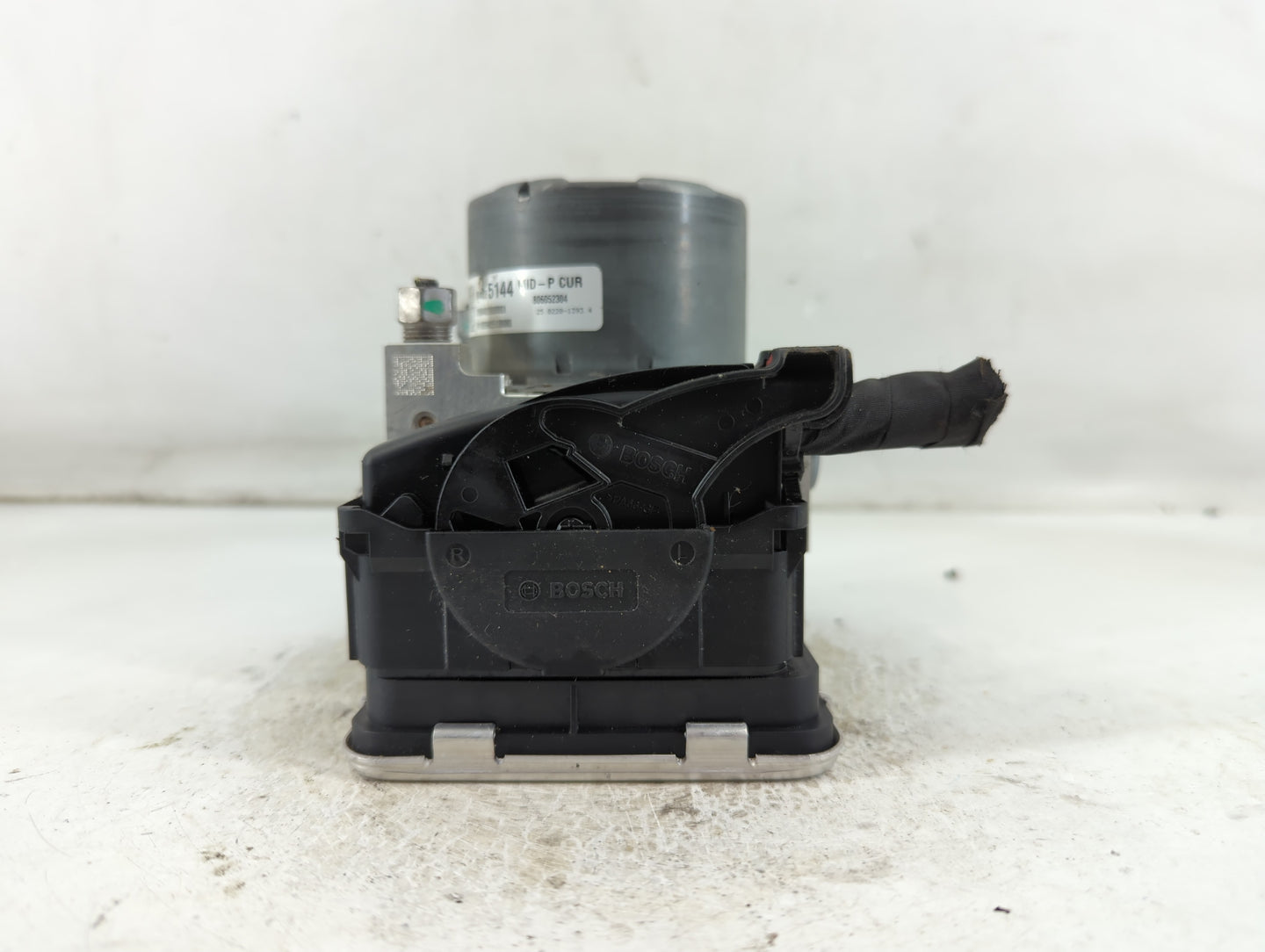 2020 Chevrolet Equinox ABS Pump Control Module Replacement P/N:84715330 846556976 Fits Fits 2021 OEM Used Auto Parts - Oemus