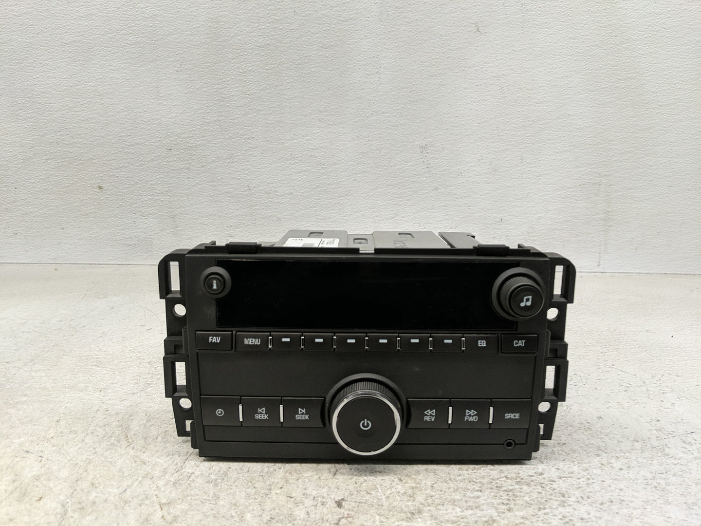 2015-2021 Chevrolet Express 2500 Radio AM FM Cd Player Receiver Replacement P/N:23475279 Fits OEM Used Auto Parts - Oemuseda