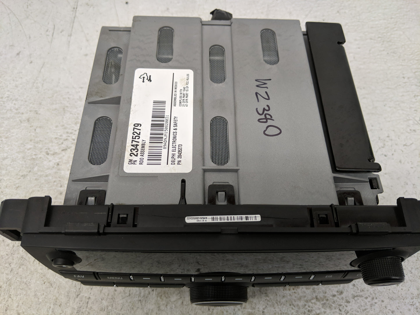 2015-2021 Chevrolet Express 2500 Radio AM FM Cd Player Receiver Replacement P/N:23475279 Fits OEM Used Auto Parts - Oemuseda