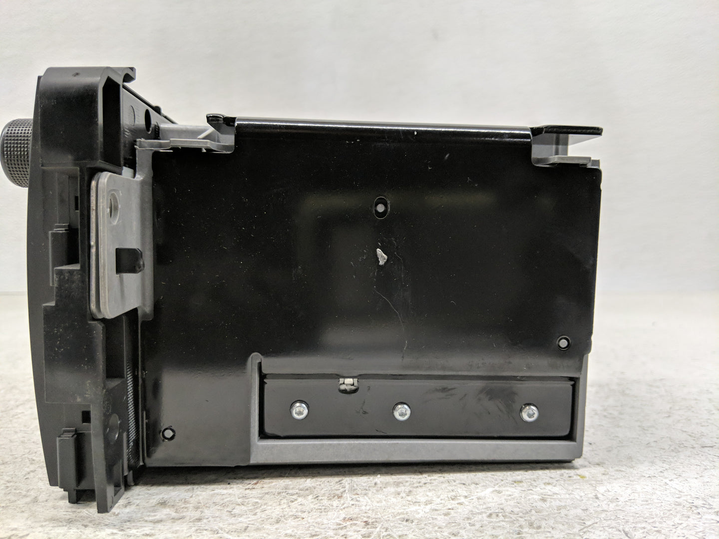 2015-2021 Chevrolet Express 2500 Radio AM FM Cd Player Receiver Replacement P/N:23475279 Fits OEM Used Auto Parts - Oemuseda