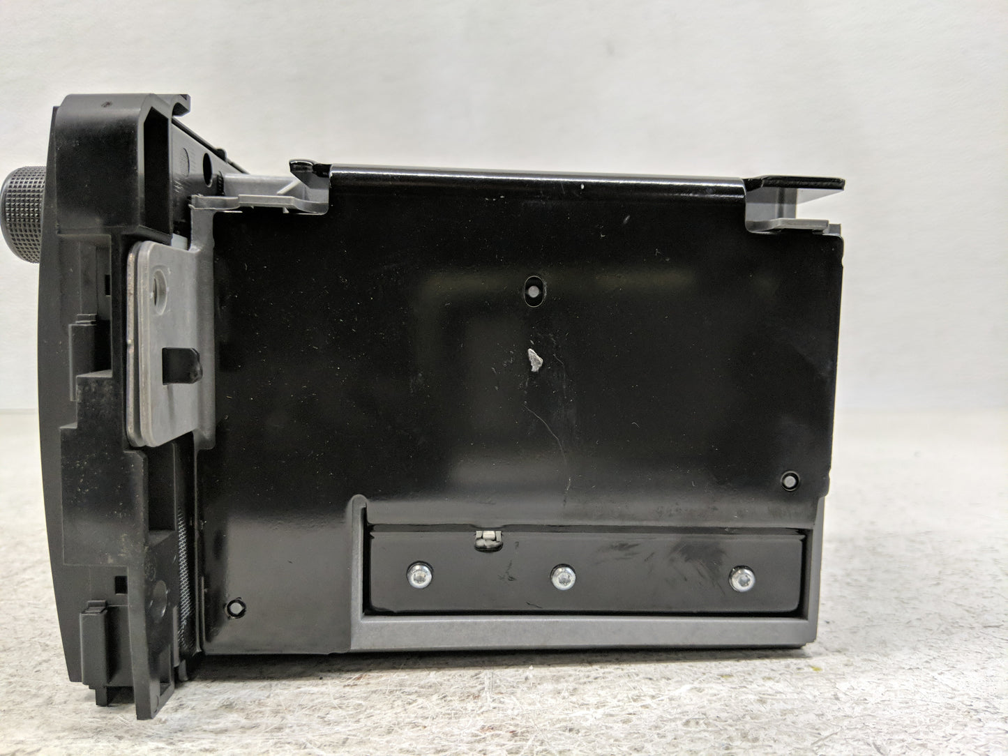 2015-2021 Chevrolet Express 2500 Radio AM FM Cd Player Receiver Replacement P/N:23475279 Fits OEM Used Auto Parts - Oemuseda