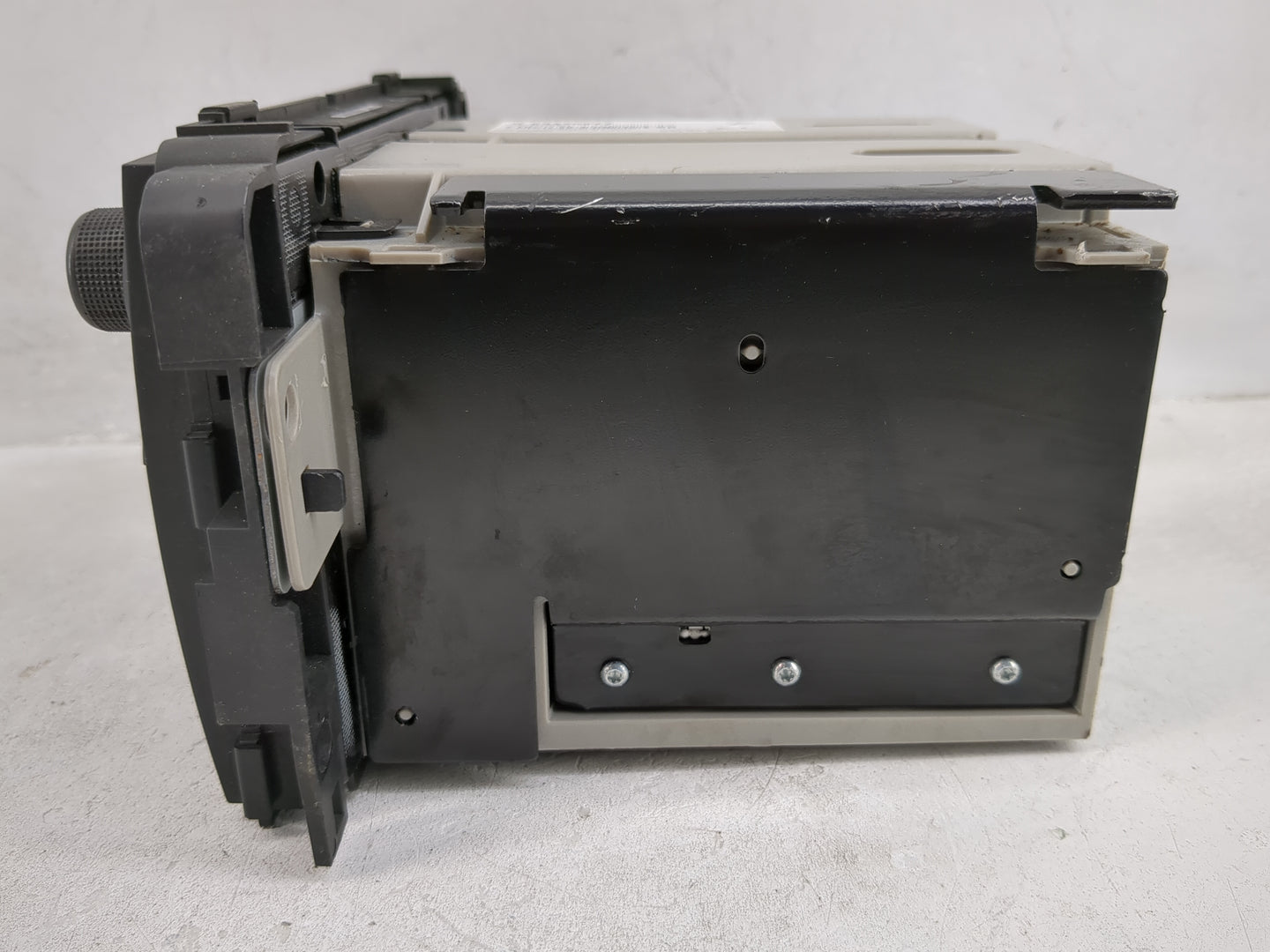 2015-2021 Chevrolet Express 2500 Radio AM FM Cd Player Receiver Replacement P/N:23475277 Fits OEM Used Auto Parts - Oemuseda