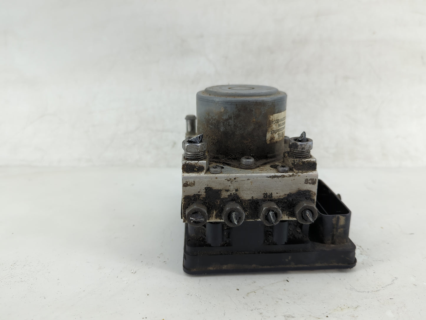 2018-2021 Chevrolet Express 2500 ABS Pump Control Module Replacement P/N:84575020 8511207, A008H851 Fits Fits 2018 2019 2020