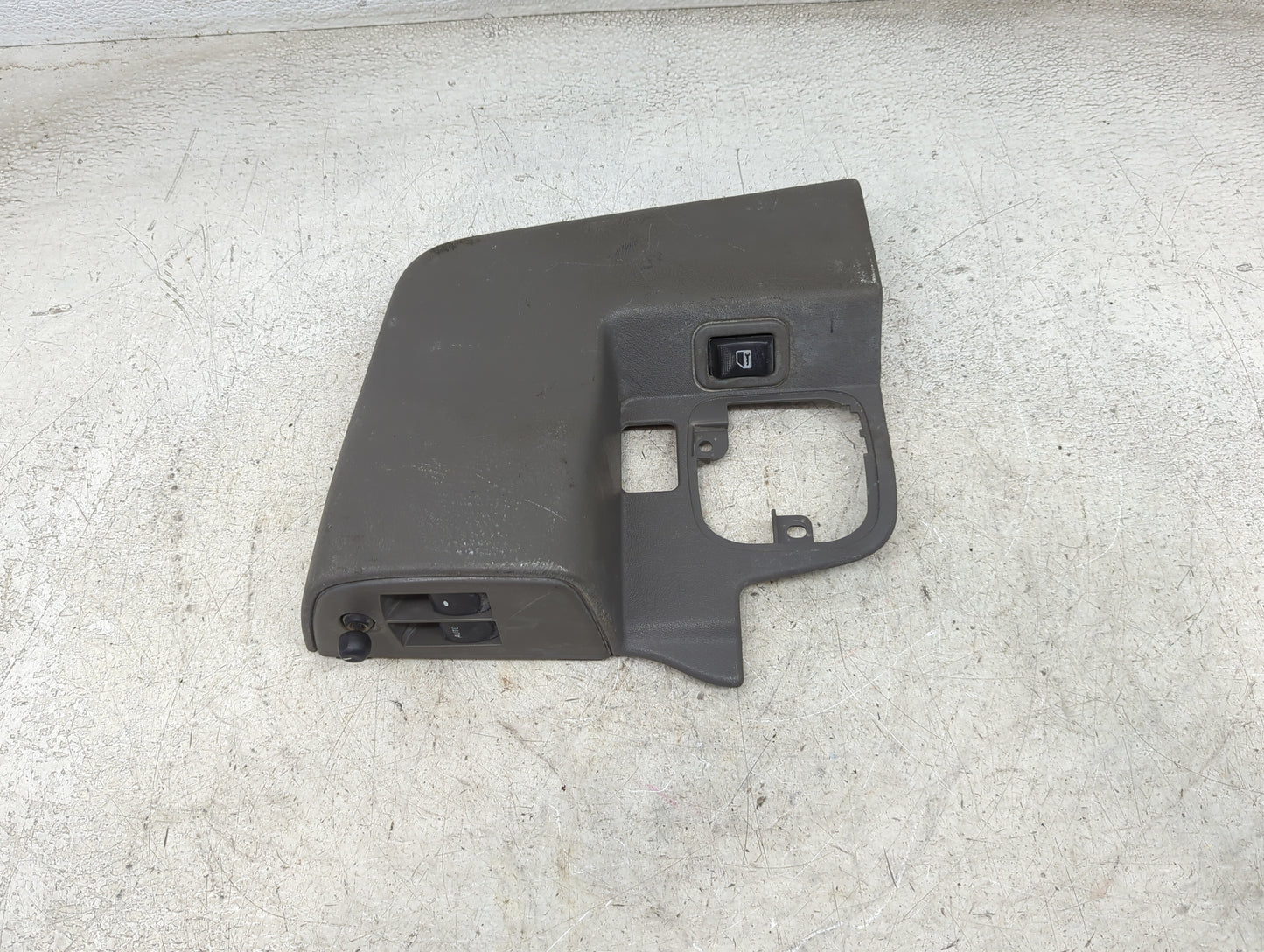 2008-2021 Chevrolet Express 2500 Master Power Window Switch Replacement Driver Side Left P/N:84074346 183126556 Fits OEM Use