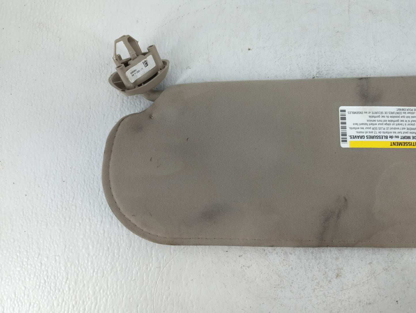 2003-2021 Chevrolet Express 2500 Sun Visor Shade Replacement Passenger Right Mirror Fits OEM Used Auto Parts - Oemusedautopa