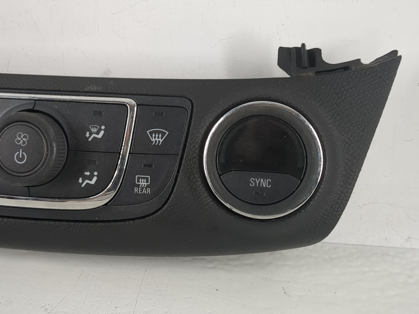 2014-2020 Chevrolet Impala Climate Control Module Temperature AC/Heater Replacement P/N:84429867 Fits OEM Used Auto Parts - 