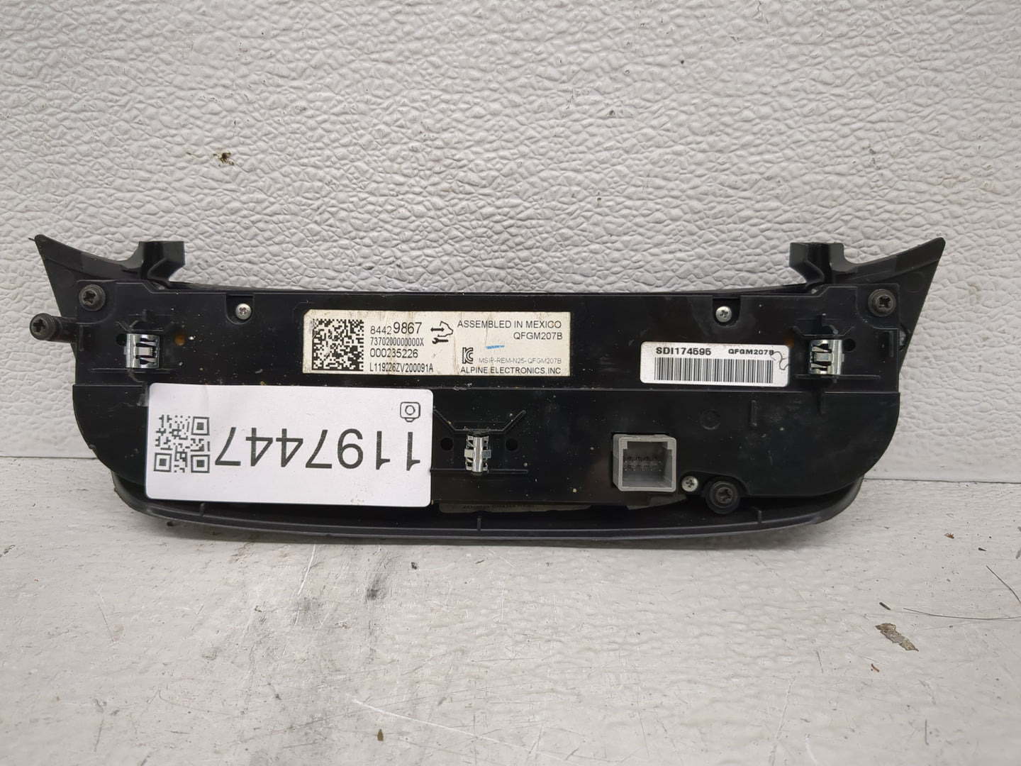2014-2020 Chevrolet Impala Climate Control Module Temperature AC/Heater Replacement P/N:84429867 Fits OEM Used Auto Parts - 