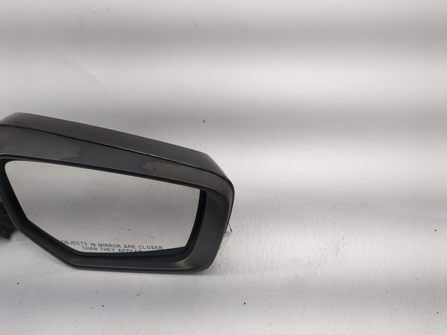 2018-2020 Chevrolet Impala Passenger Side View Mirror - Right Door Mirror OEM Used - Oemusedautoparts1.com