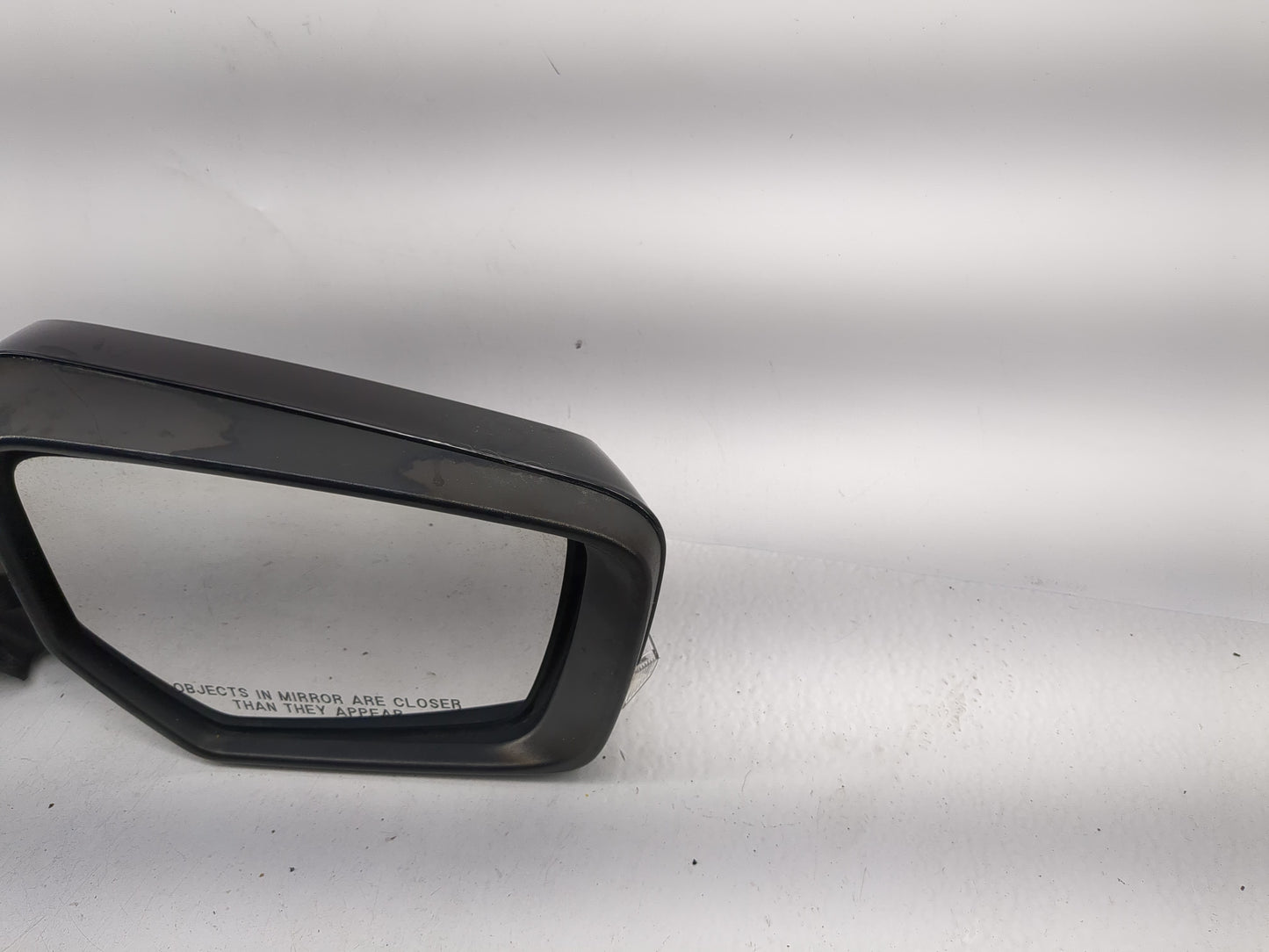 2018-2020 Chevrolet Impala Passenger Side View Mirror - Right Door Mirror OEM Used - Oemusedautoparts1.com