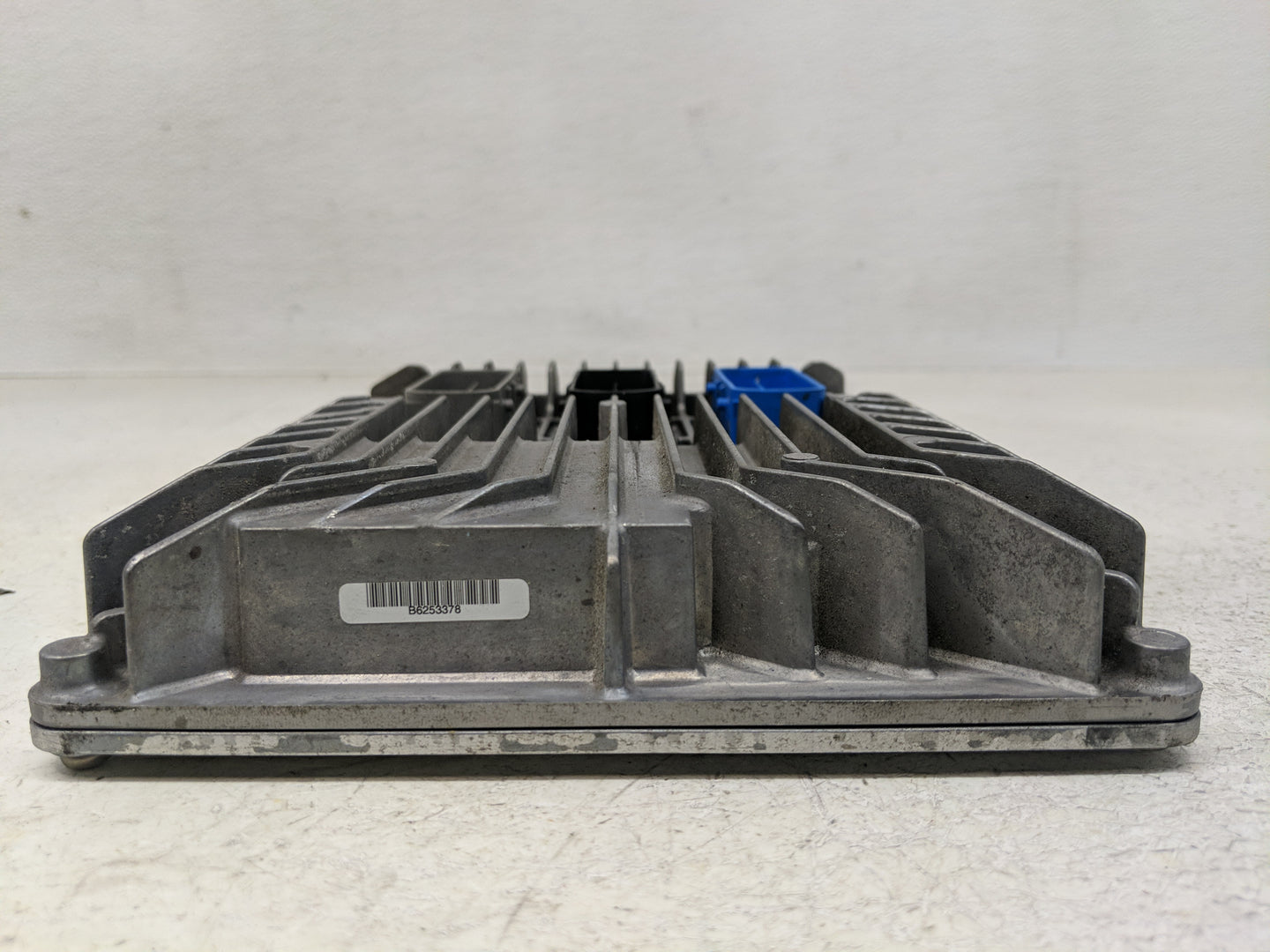 2017-2020 Chevrolet Impala PCM Engine Control Computer ECU ECM PCU OEM P/N:12701005 Fits Fits 2017 2018 2019 2020 OEM Used A