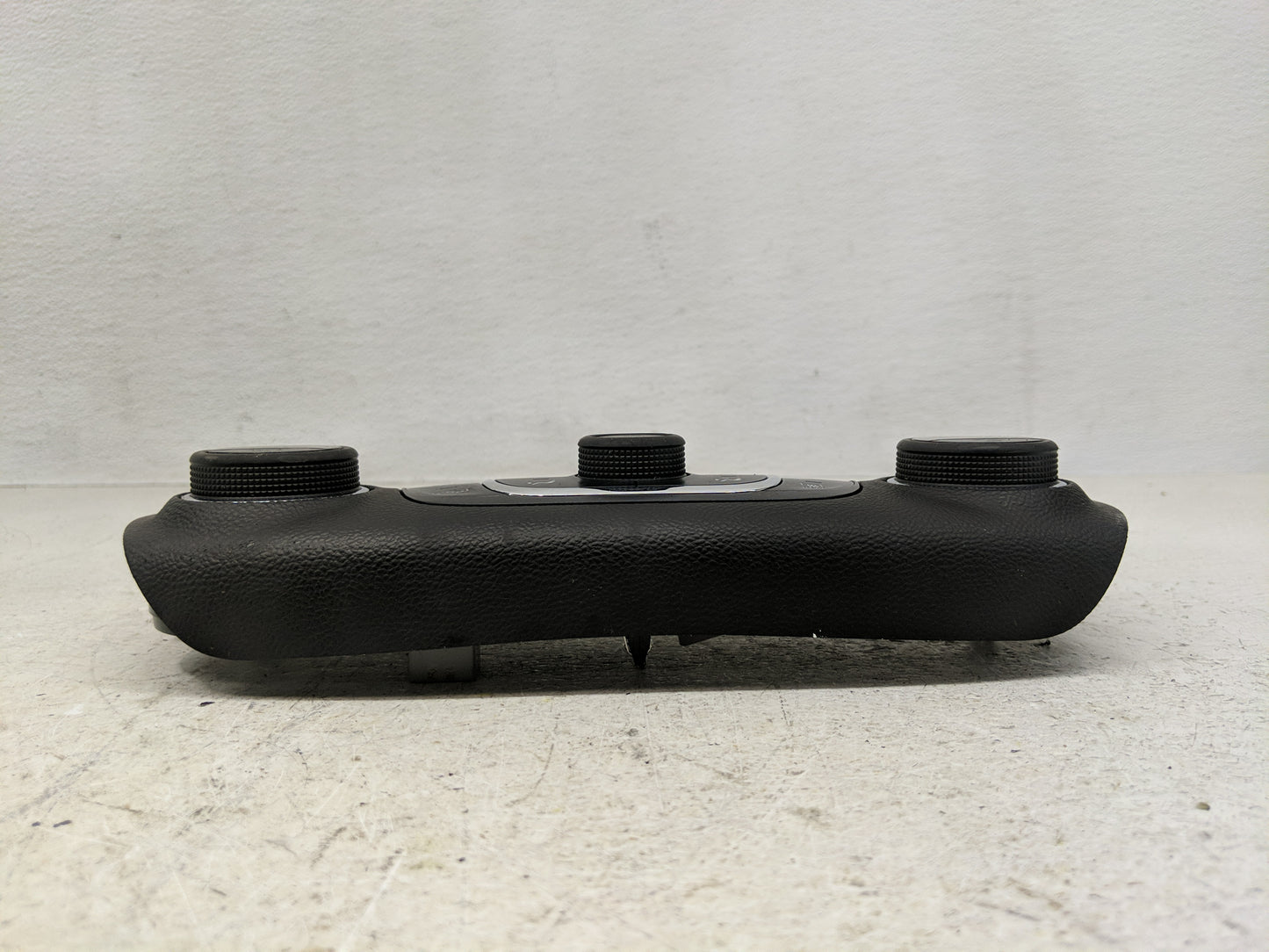 2014-2020 Chevrolet Impala Climate Control Module Temperature AC/Heater Replacement P/N:000235226 84429867 Fits OEM Used Aut