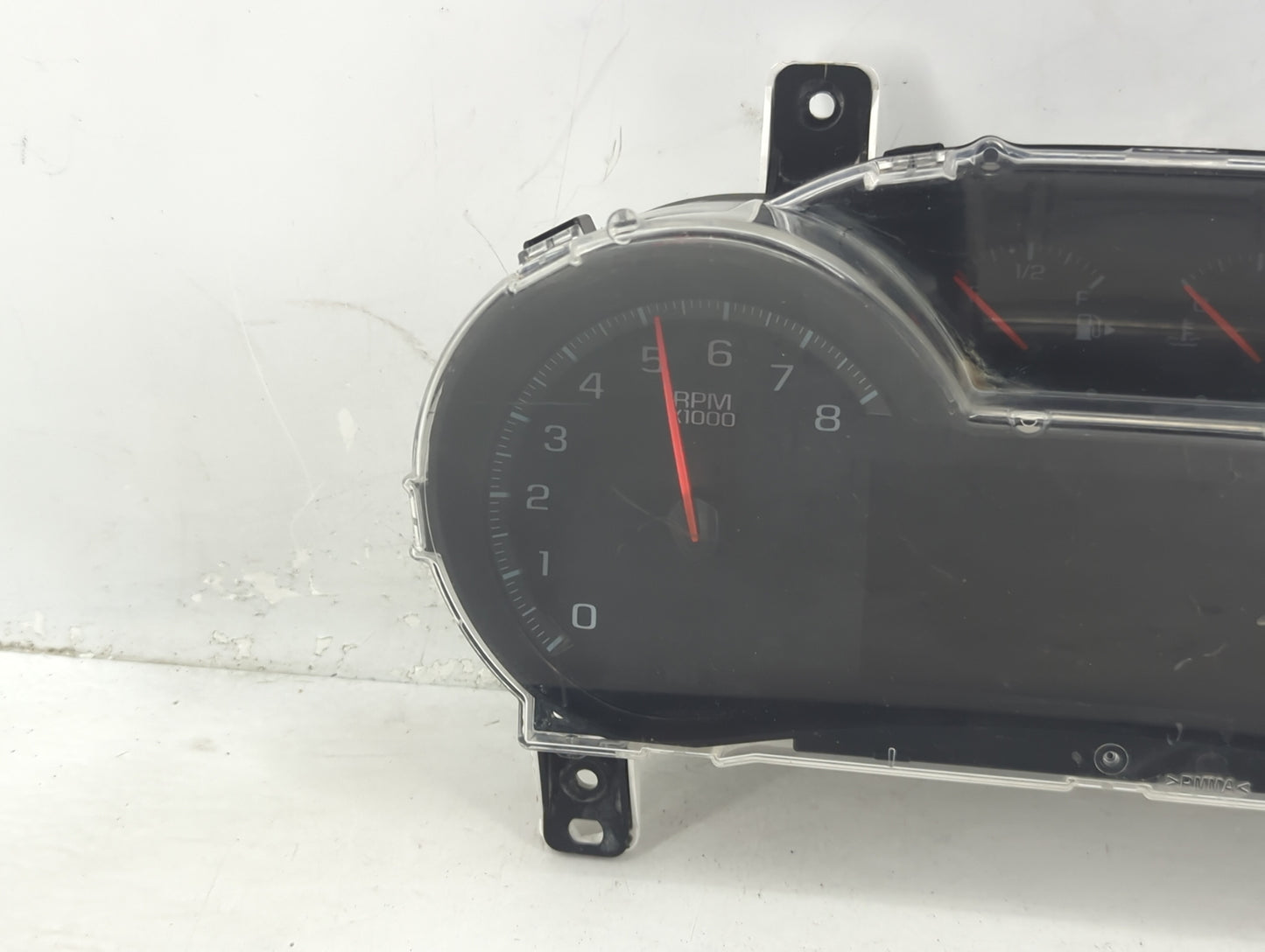 2017-2020 Chevrolet Impala Instrument Cluster Speedometer Gauges P/N:84142077 Fits Fits 2017 2018 2019 2020 OEM Used Auto Pa