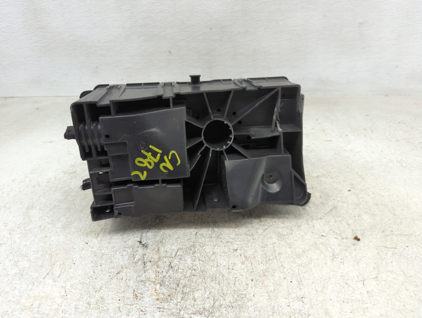 2016-2020 Chevrolet Impala Fusebox Fuse Box Panel Relay Module P/N:13272071 13272072 Fits Fits 2016 2017 2018 2019 2020 OEM 