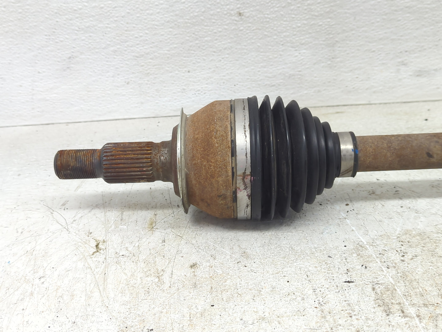 2014-2020 Chevrolet Impala Axle Shaft Front Driver Cv C/v - Oemusedautoparts1.com