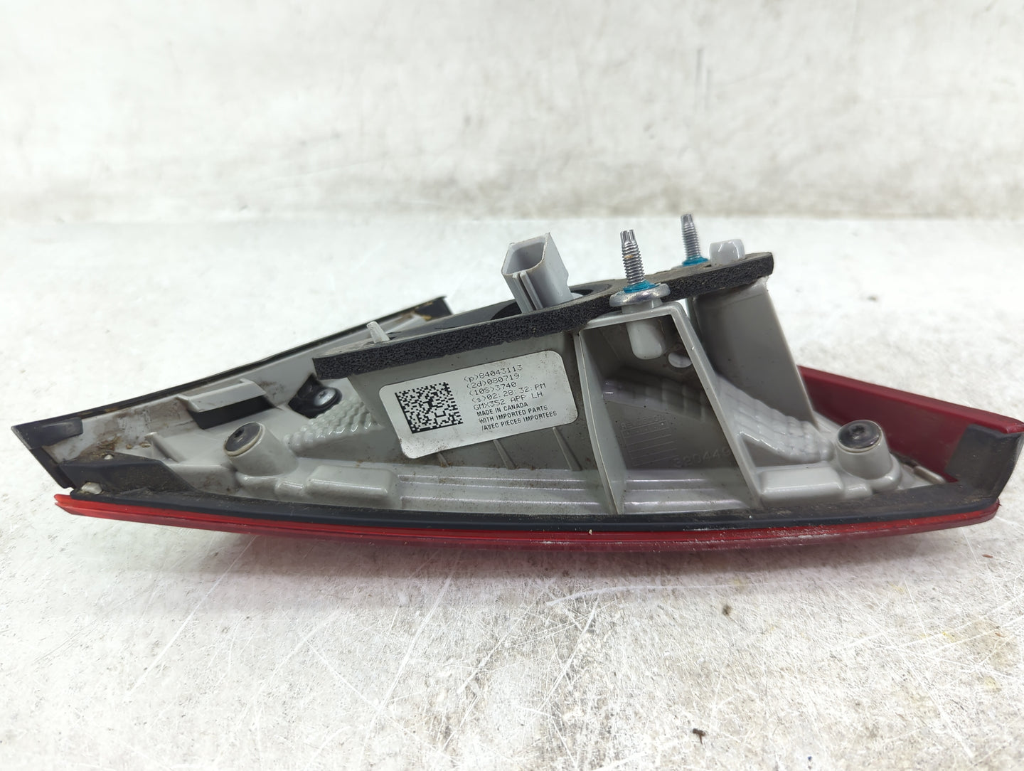 2014-2020 Chevrolet Impala Tail Light Assembly Driver Left OEM P/N:84043113 Fits Fits 2014 2015 2016 2017 2018 2019 2020 OEM