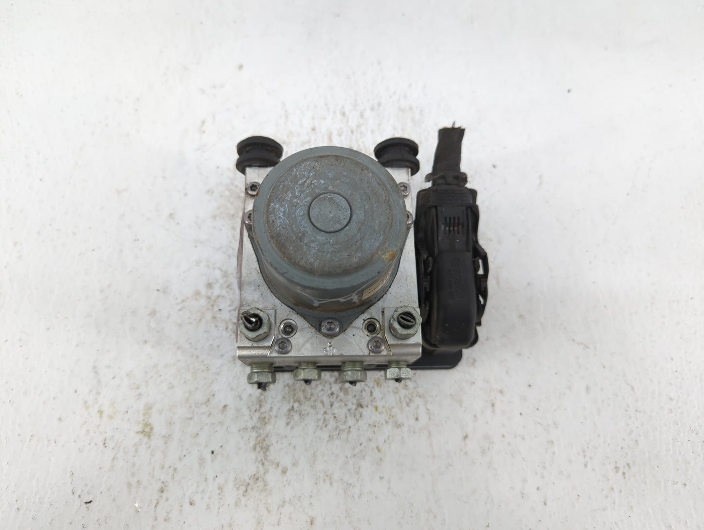 2017-2020 Chevrolet Impala ABS Pump Control Module Replacement P/N:84605919 84314306, 84020433 Fits Fits 2017 2018 2019 2020