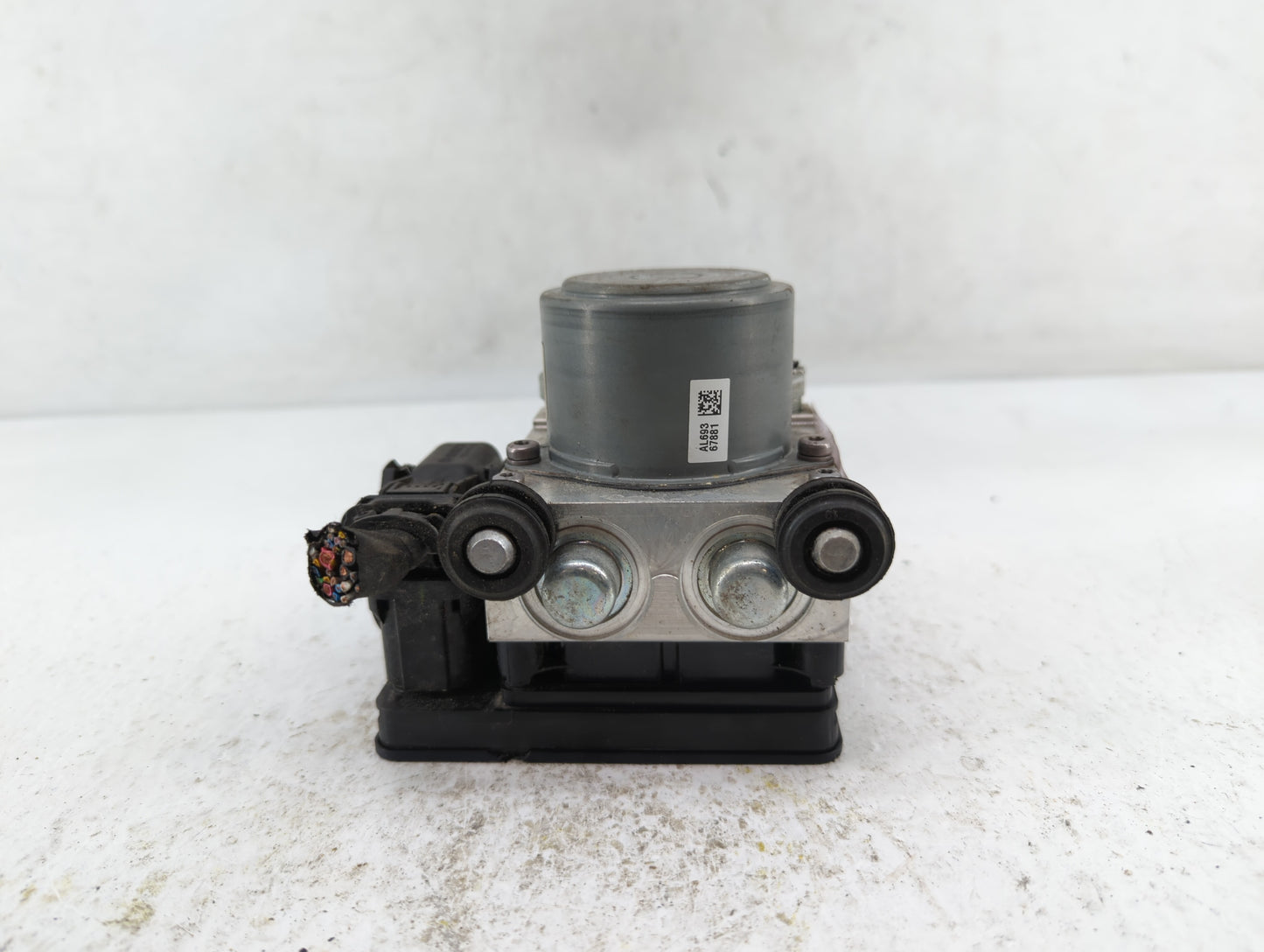 2017-2020 Chevrolet Impala ABS Pump Control Module Replacement P/N:84605919 84314306, 84020433 Fits Fits 2017 2018 2019 2020