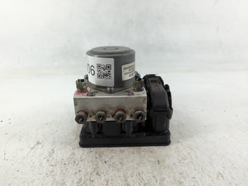 2017-2020 Chevrolet Impala ABS Pump Control Module Replacement P/N:84605919 Fits Fits 2017 2018 2019 2020 OEM Used Auto Part