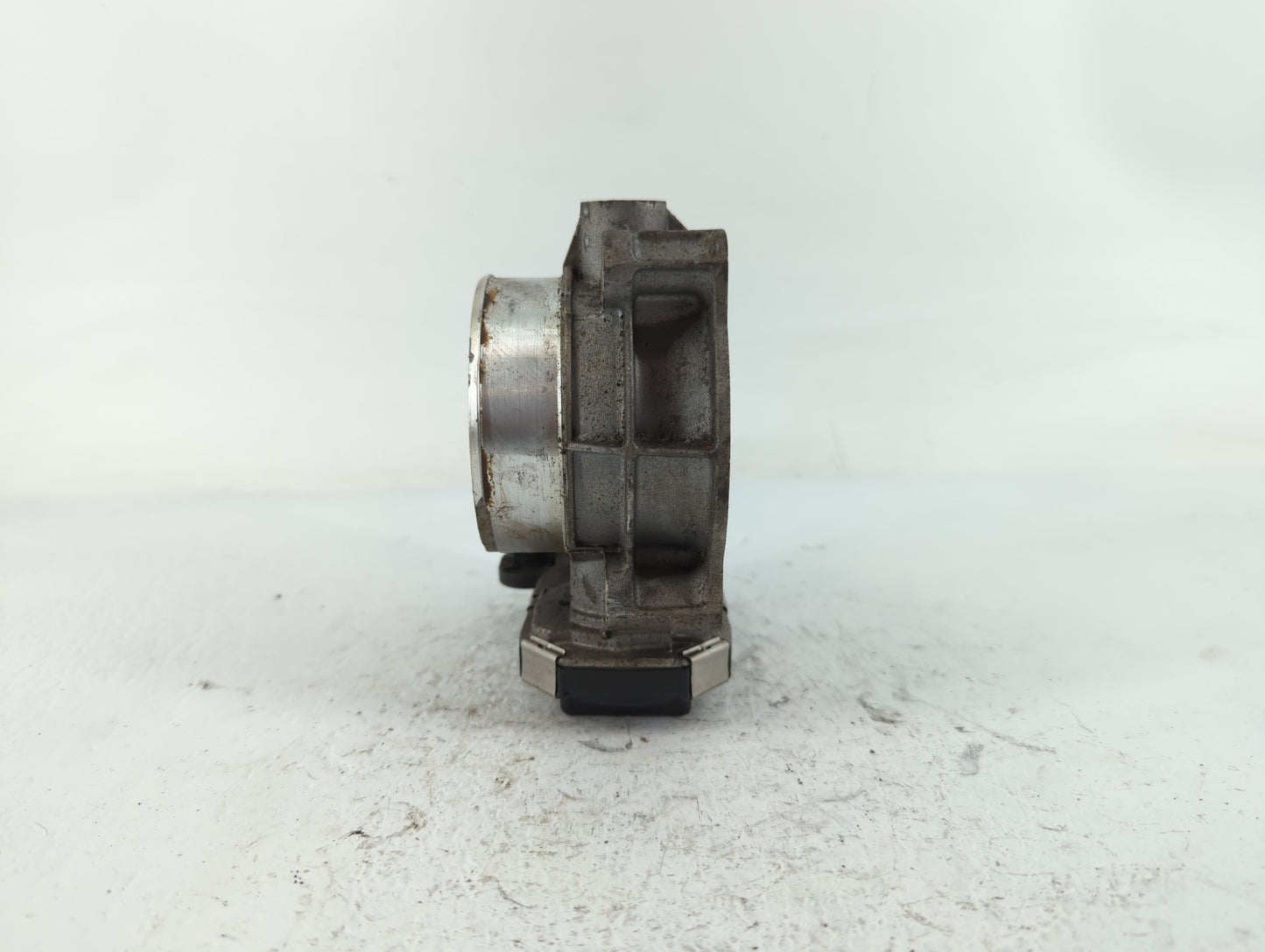 2012-2020 Chevrolet Impala Throttle Body P/N:12670981AA Fits Fits 2012 2013 2014 2015 2016 2017 2018 2019 2020 2021 2022 OEM