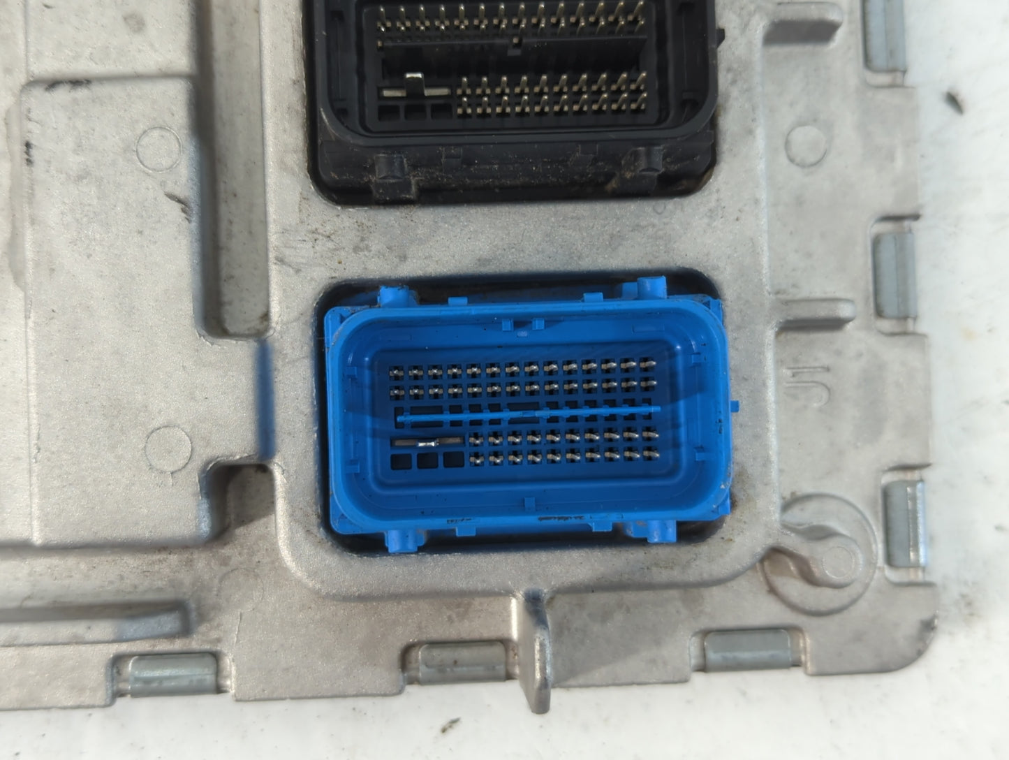 2020-2021 Chevrolet Malibu PCM Engine Control Computer ECU ECM PCU OEM P/N:12703745 Fits Fits 2020 2021 2022 OEM Used Auto P