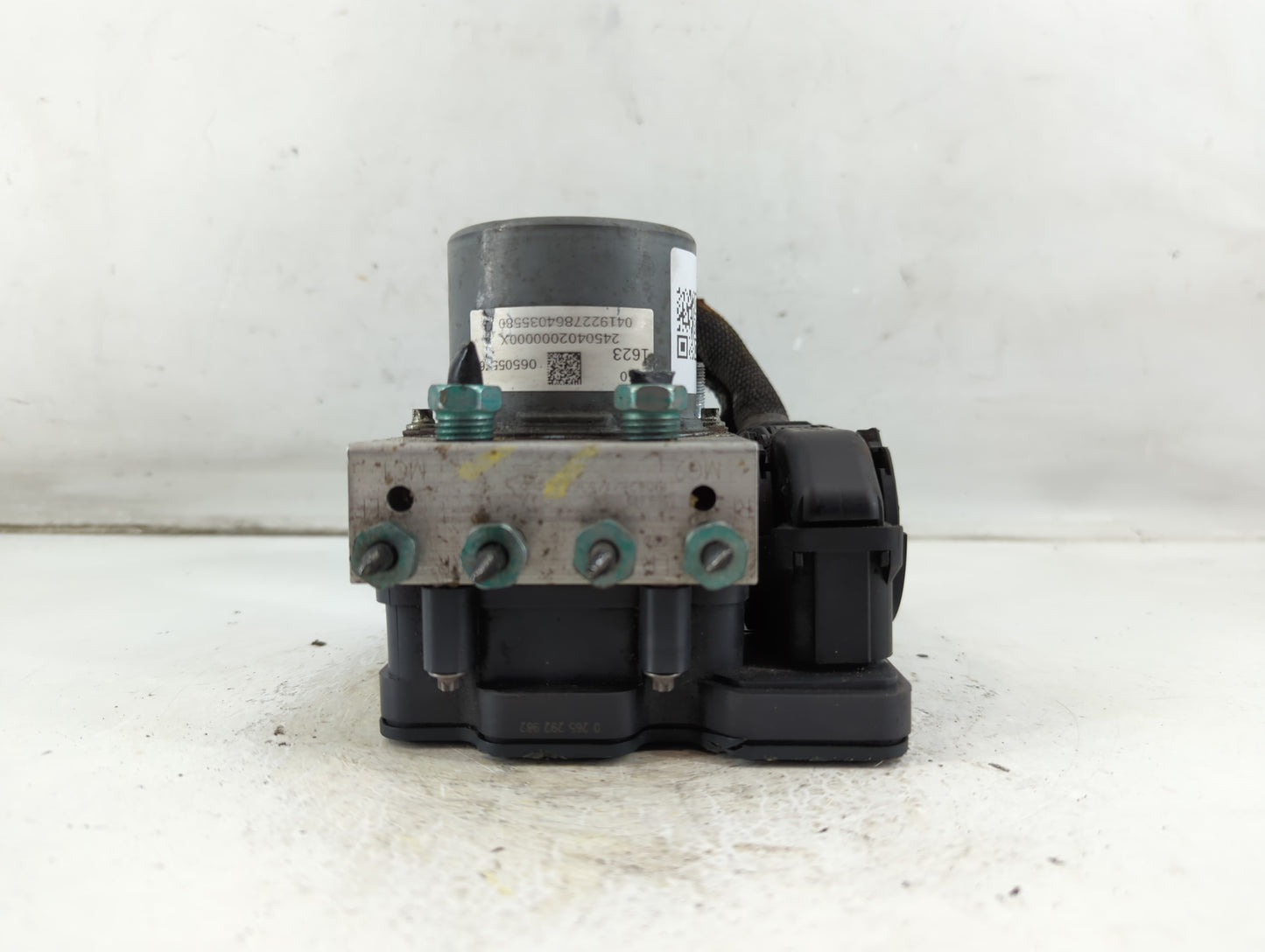 2019-2021 Chevrolet Malibu ABS Pump Control Module Replacement P/N:065055766 8450 1623 Fits Fits 2019 2020 2021 OEM Used Aut