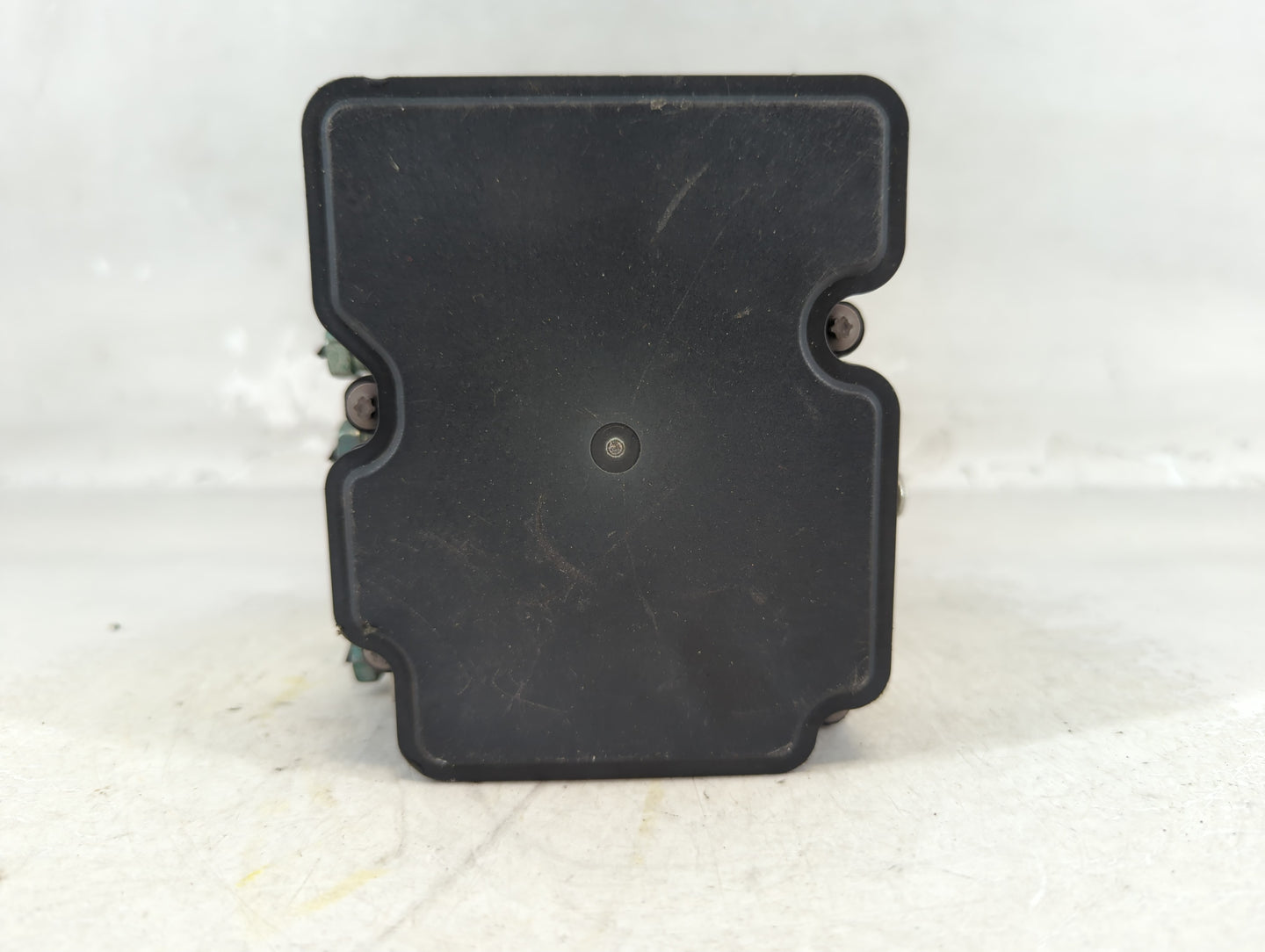 2019-2021 Chevrolet Malibu ABS Pump Control Module Replacement P/N:84501623 Fits Fits 2019 2020 2021 OEM Used Auto Parts - O