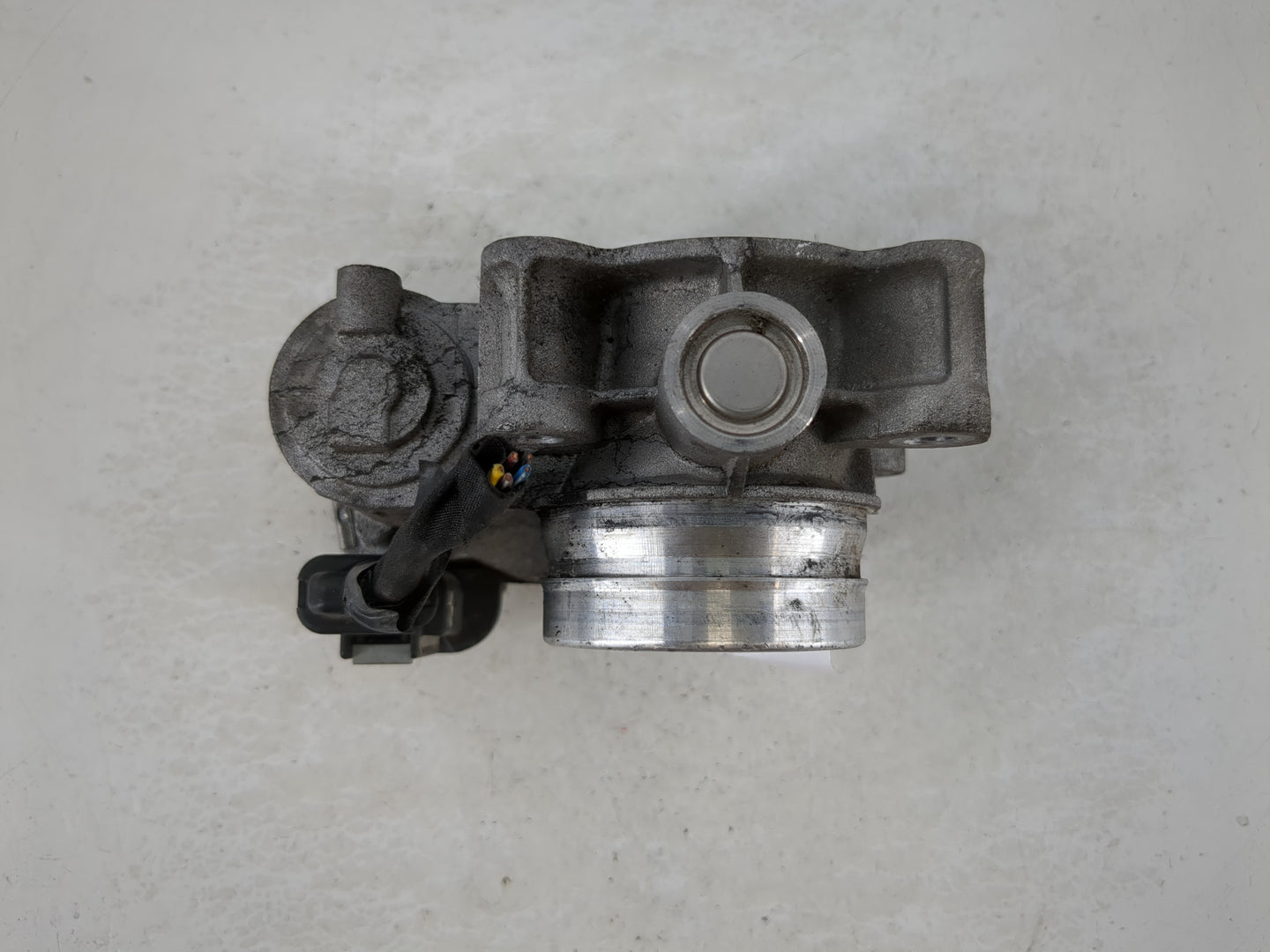 2016-2021 Chevrolet Malibu Throttle Body P/N:12671379AA Fits Fits 2016 2017 2018 2019 2020 2021 2022 OEM Used Auto Parts - O