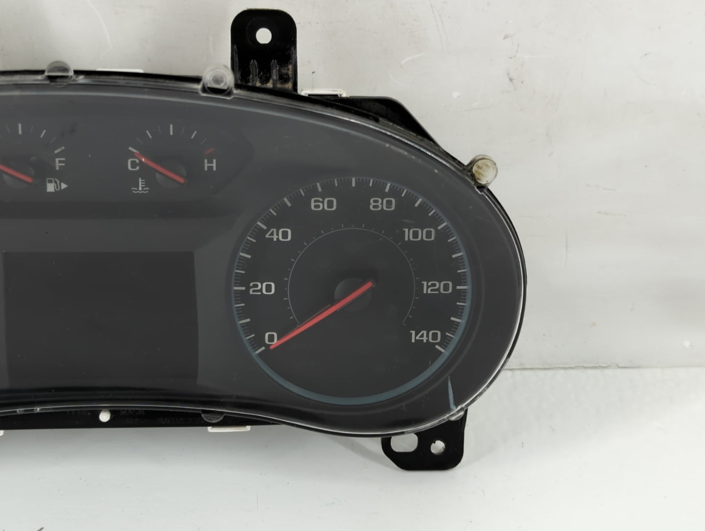 2020-2021 Chevrolet Malibu Instrument Cluster Speedometer Gauges P/N:84660724 Fits Fits 2020 2021 OEM Used Auto Parts - Oemu