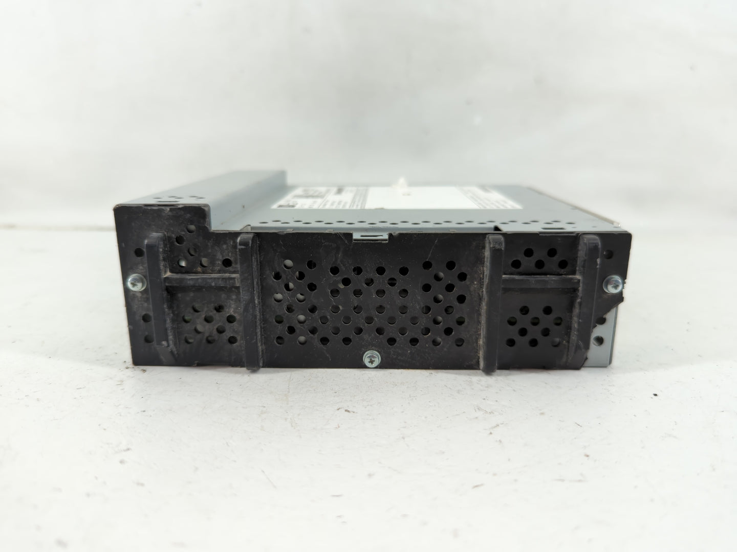 2019-2021 Chevrolet Malibu Radio AM FM Cd Player Receiver Replacement P/N:84691615 Fits Fits 2019 2020 2021 2022 OEM Used Au