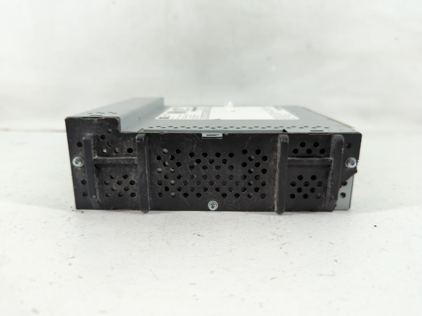 2019-2021 Chevrolet Malibu Radio AM FM Cd Player Receiver Replacement P/N:84691615 Fits Fits 2019 2020 2021 2022 OEM Used Au