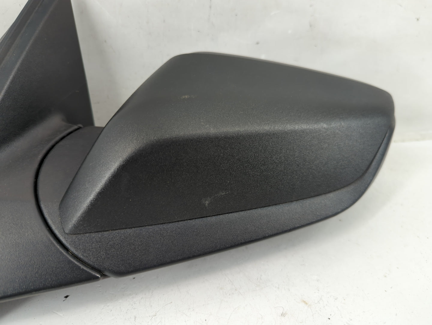 2016-2021 Chevrolet Malibu Driver Side View Mirror - Left Door Mirror OEM Used - Oemusedautoparts1.com