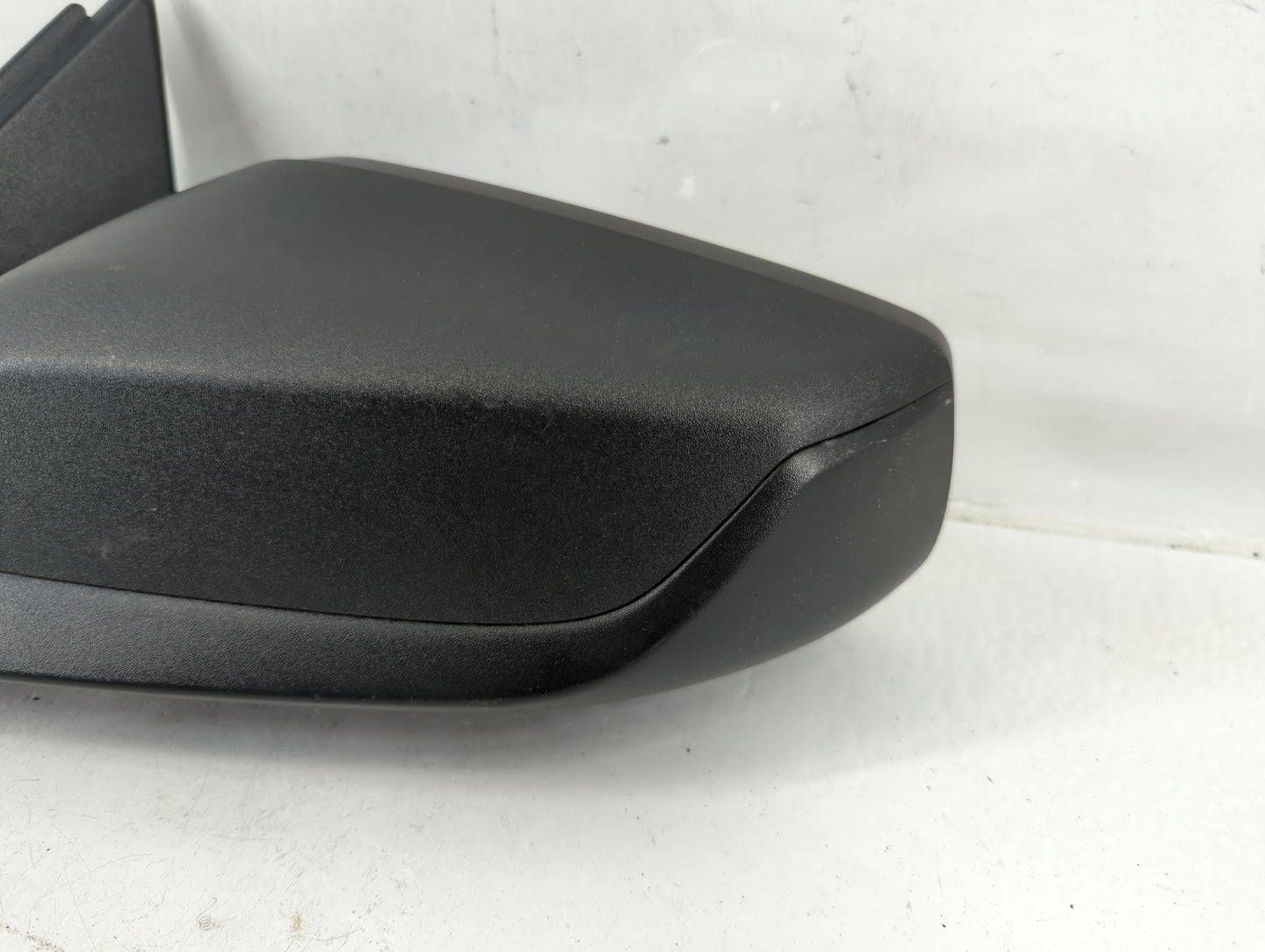 2016-2021 Chevrolet Malibu Driver Side View Mirror - Left Door Mirror OEM Used - Oemusedautoparts1.com