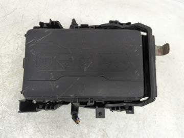 2019-2021 Chevrolet Malibu Fusebox Fuse Box Panel Relay Module Fits Fits 2019 2020 2021 OEM Used Auto Parts - Oemusedautopar