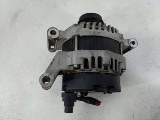 2019-2021 Chevrolet Malibu Alternator Replacement Generator Charging Assembly Engine OEM P/N:13534118 Fits Fits 2019 2020 20