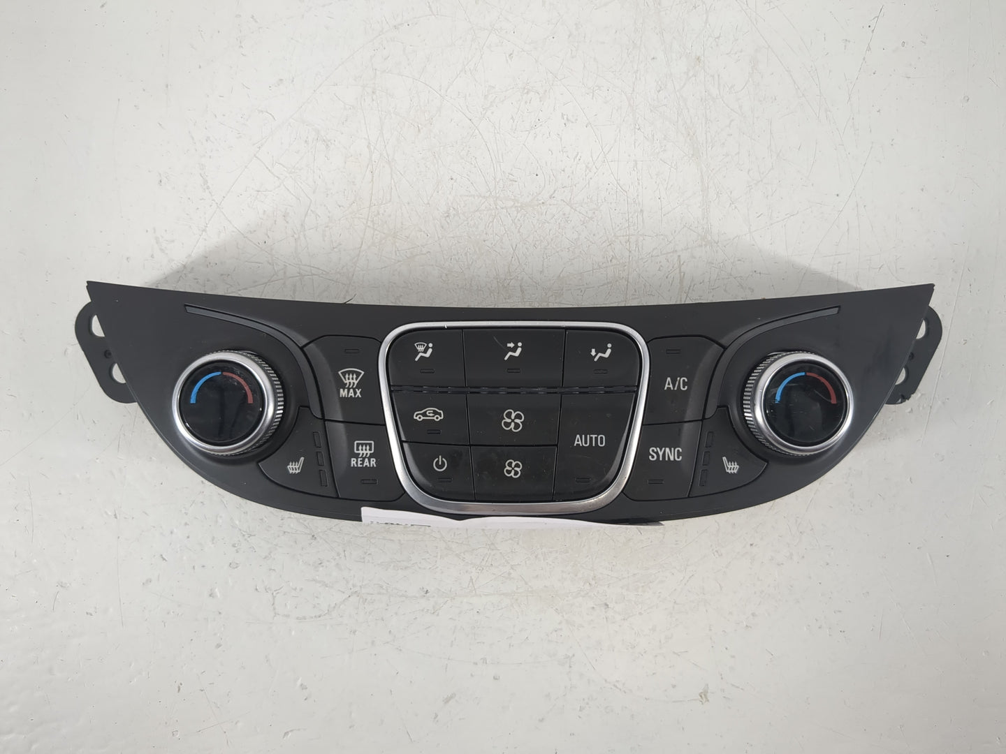 2018-2021 Chevrolet Malibu Climate Control Module Temperature AC/Heater Replacement P/N:84684288 Fits Fits 2018 2019 2020 20