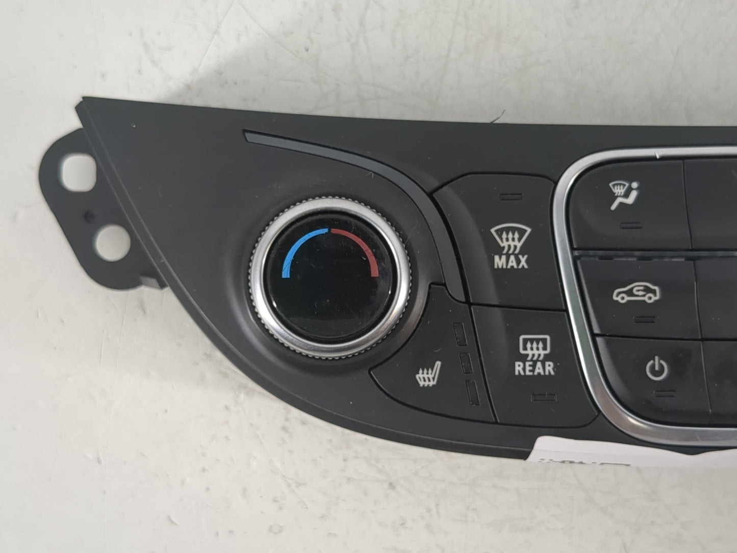 2018-2021 Chevrolet Malibu Climate Control Module Temperature AC/Heater Replacement P/N:84684288 Fits Fits 2018 2019 2020 20