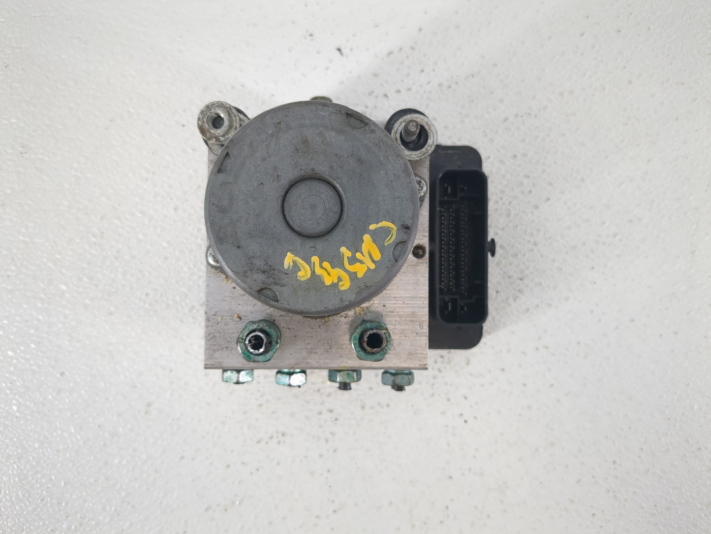 2019-2021 Chevrolet Malibu ABS Pump Control Module Replacement P/N:84501623 Fits Fits 2019 2020 2021 OEM Used Auto Parts - O