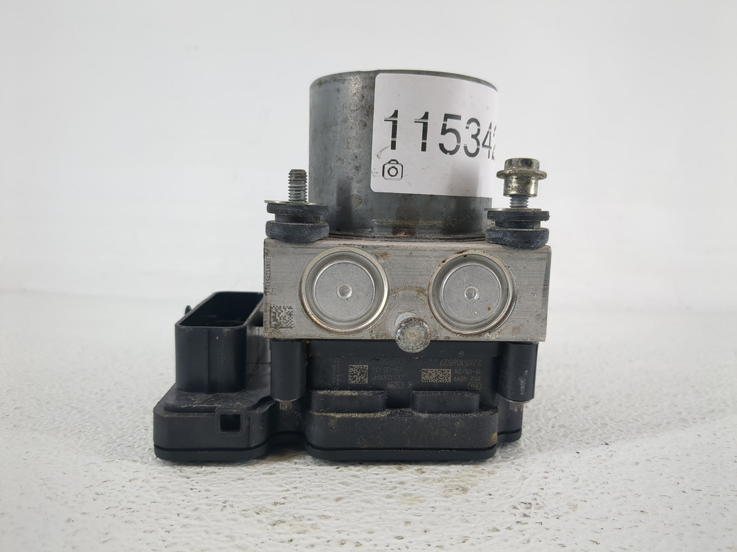 2019-2021 Chevrolet Malibu ABS Pump Control Module Replacement P/N:84501623 Fits Fits 2019 2020 2021 OEM Used Auto Parts - O